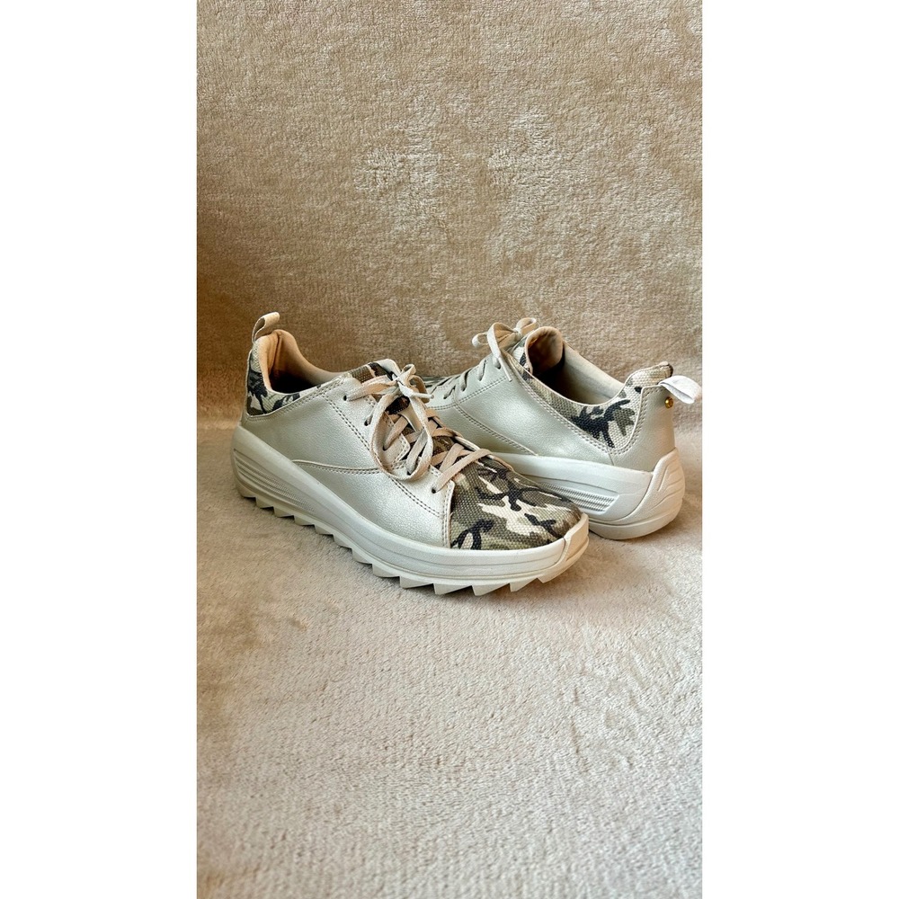 Caterpillar CAT Womens 9 Camouflage Shimmer Sneaker Fashion Athletic Shoe